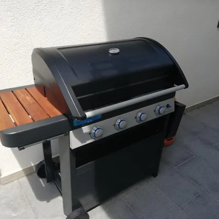 Novi Lux Novi Vinodolski