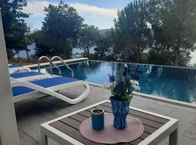 Διαμέρισμα Novi Lux *